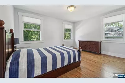 211 Pinelynn Road, Glen Rock, NJ 07452 - Photo 12