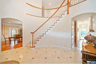 602 Grandview Terrace, Franklin Lakes, NJ 07417 - Photo 8