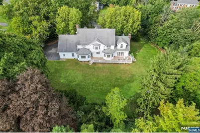602 Grandview Terrace, Franklin Lakes, NJ 07417 - Photo 4