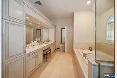 602 Grandview Terrace, Franklin Lakes, NJ 07417 - Photo 24