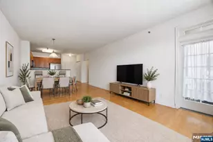 15 Enterprise Ct 1-05, Jersey City, NJ 07305 - Photo 2