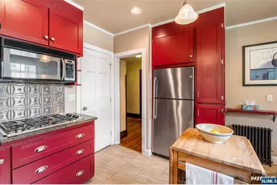 380 Orchard Terrace, Bogota, NJ 07603 - Photo 10
