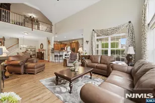 84 Drawbridge Dr, Monroe Township, NJ 08831 - Photo 6