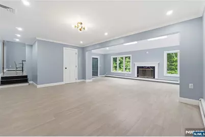 651 Floyd Street, Englewood Cliffs, NJ 07632 - Photo 10