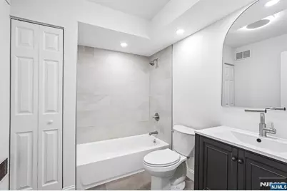 300 Schuyler Avenue 16 #16, Kearny, NJ 07032 - Photo 18