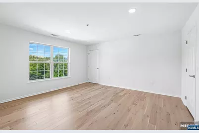 300 Schuyler Avenue 16 #16, Kearny, NJ 07032 - Photo 22