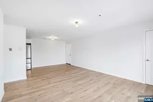 300 Schuyler Ave 16, Kearny, NJ 07032 - Photo 8