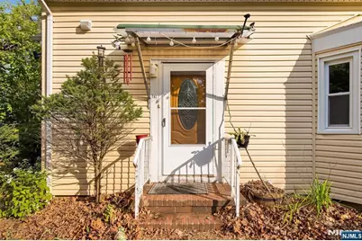241 Outwater Lane, Saddle Brook Township, NJ 07663 - Photo 4