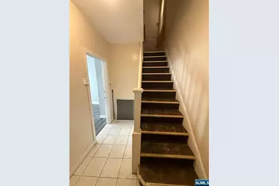 146-148 Leslie Street, Newark, NJ 07112 - Photo 14
