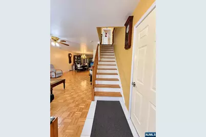 223 Merritt Avenue, Bergenfield, NJ 07621 - Photo 12
