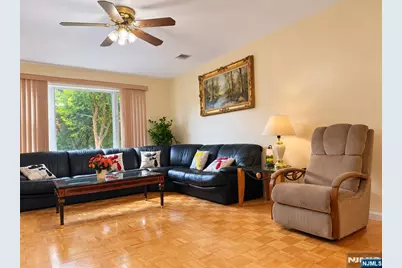 223 Merritt Avenue, Bergenfield, NJ 07621 - Photo 4
