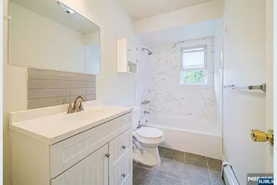 2453 1st Street 2F #2F, Fort Lee, NJ 07024 - Photo 10