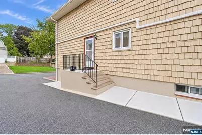 2453 1st Street 2F #2F, Fort Lee, NJ 07024 - Photo 20