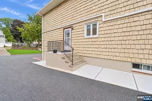 2453 1st Street 2F, Fort Lee, NJ 07024 - Photo 20