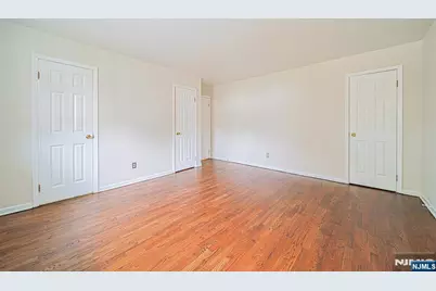 2453 1st Street 2F #2F, Fort Lee, NJ 07024 - Photo 12
