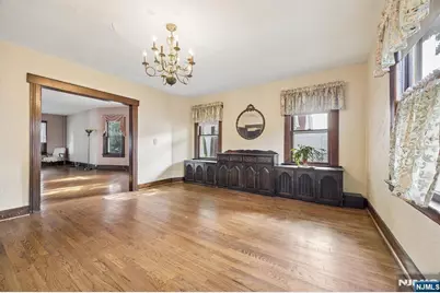 34 Hasbrouck Place, Rutherford, NJ 07070 - Photo 12