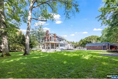 390 Harland Avenue, Haworth, NJ 07641 - Photo 50