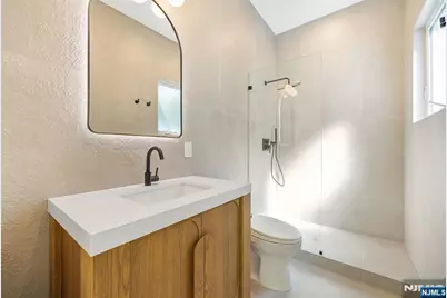 390 Harland Avenue, Haworth, NJ 07641 - Photo 20
