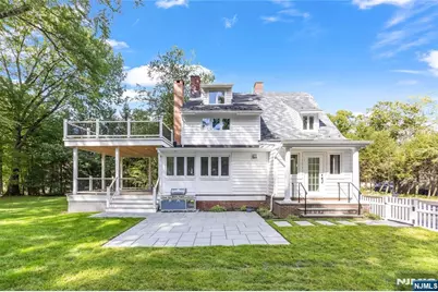 390 Harland Avenue, Haworth, NJ 07641 - Photo 4