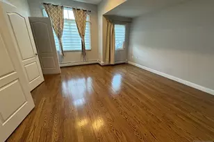 2471 6th Street A, Fort Lee, NJ 07024 - Photo 2