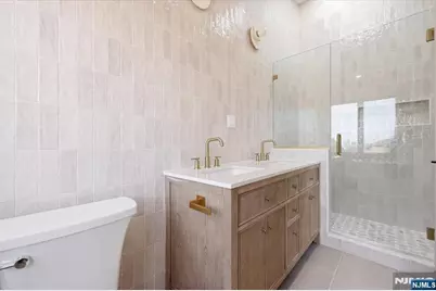 119 Cedar Street C0119 #C0119, Cliffside Park, NJ 07010 - Photo 30