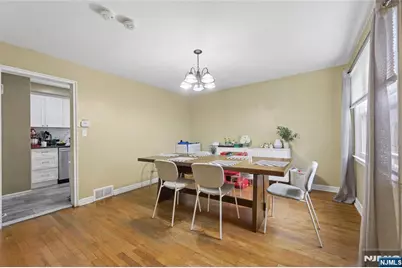 91 Frederick Place, Bergenfield, NJ 07621 - Photo 8