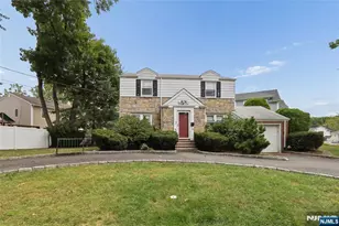 91 Frederick Pl, Bergenfield, NJ 07621 - Photo 1