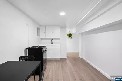 89 Burgess Place, Passaic, NJ 07055 - Photo 24