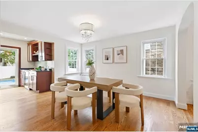 473 Oakdene Avenue, Cliffside Park, NJ 07010 - Photo 12