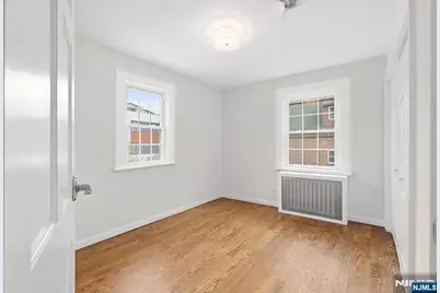 473 Oakdene Avenue, Cliffside Park, NJ 07010 - Photo 26