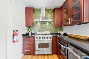473 Oakdene Ave, Cliffside Park, NJ 07010 - Photo 18