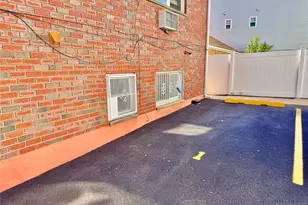 9051 Palisade Ave 8, North Bergen, NJ 07047 - Photo 12