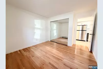 9051 Palisade Avenue 8 #8, North Bergen, NJ 07047 - Photo 6