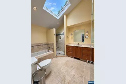 180 Grant Avenue, Cresskill, NJ 07626 - Photo 8
