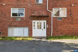 61 Union Ave D2, Belleville, NJ 07109 - Photo 4