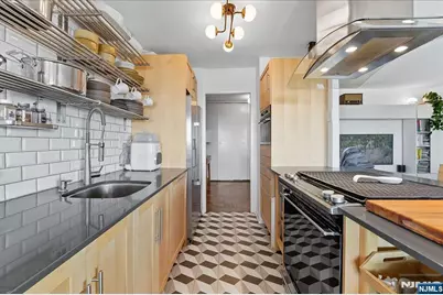 6600 Boulevard East 11K #11K, West New York, NJ 07093 - Photo 14