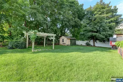 39 Sunset, Pequannock Township, NJ 07444 - Photo 30