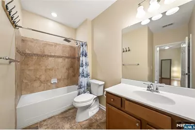 3 Holly Lane, Garfield, NJ 07026 - Photo 20