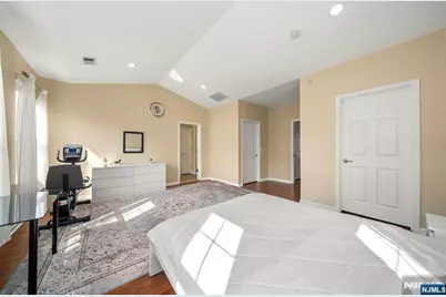 3 Holly Lane, Garfield, NJ 07026 - Photo 12