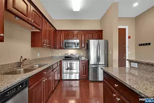 22 Ave At Port Imperial 512, West New York, NJ 07093 - Photo 12