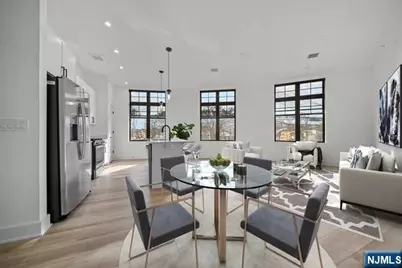 1 Union Avenue 204 #204, Cresskill, NJ 07626 - Photo 2