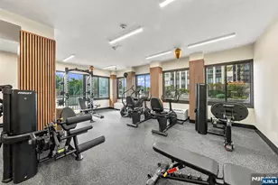 200 Winston Dr L14, Cliffside Park, NJ 07010 - Photo 42