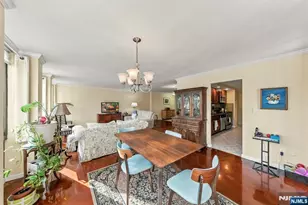 200 Winston Dr L14, Cliffside Park, NJ 07010 - Photo 14