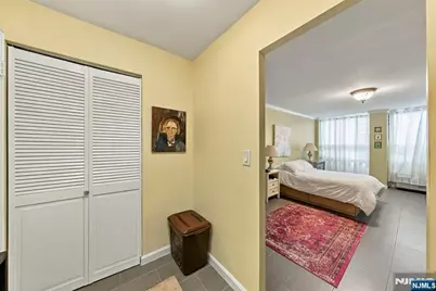 200 Winston Drive L14 #L14, Cliffside Park, NJ 07010 - Photo 34