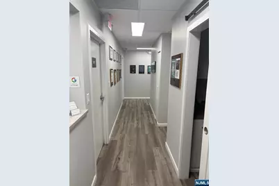 466 Old Hook Road 12 #12, Emerson, NJ 07630 - Photo 2