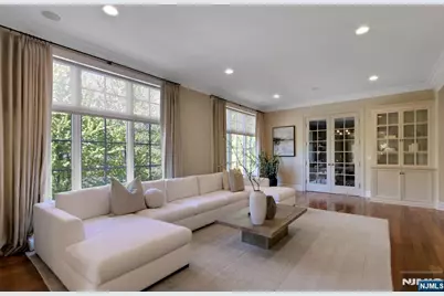 19 Autumn Terrace, Alpine, NJ 07620 - Photo 16