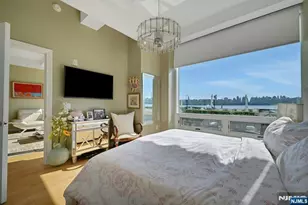 9 Somerset Ln 107, Edgewater, NJ 07020 - Photo 18