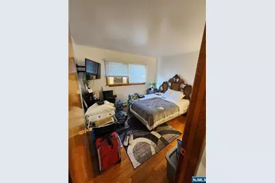 490 Westminster Place, Lodi, NJ 07644 - Photo 12