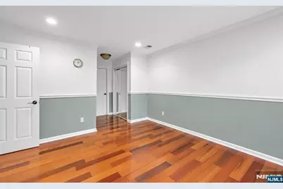 1118 Sage Court, Mahwah, NJ 07430 - Photo 6