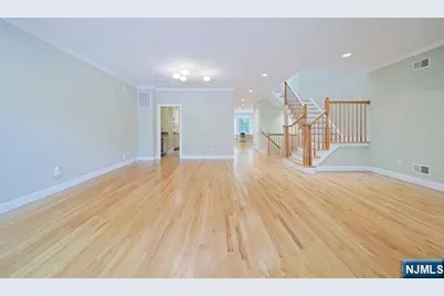 2 Candlewood Drive, Old Tappan, NJ 07675 - Photo 6